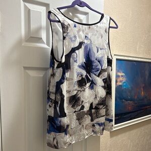 White House Black Market Floral Sleeveless Top, size medium